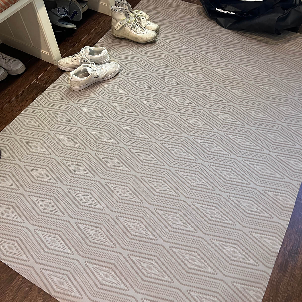 The Insider - Bark II (Creme) / Area Mat