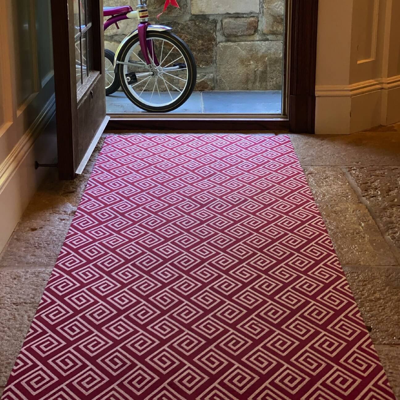 The Insider - Maze (Red) / Runner – Porte + Hall