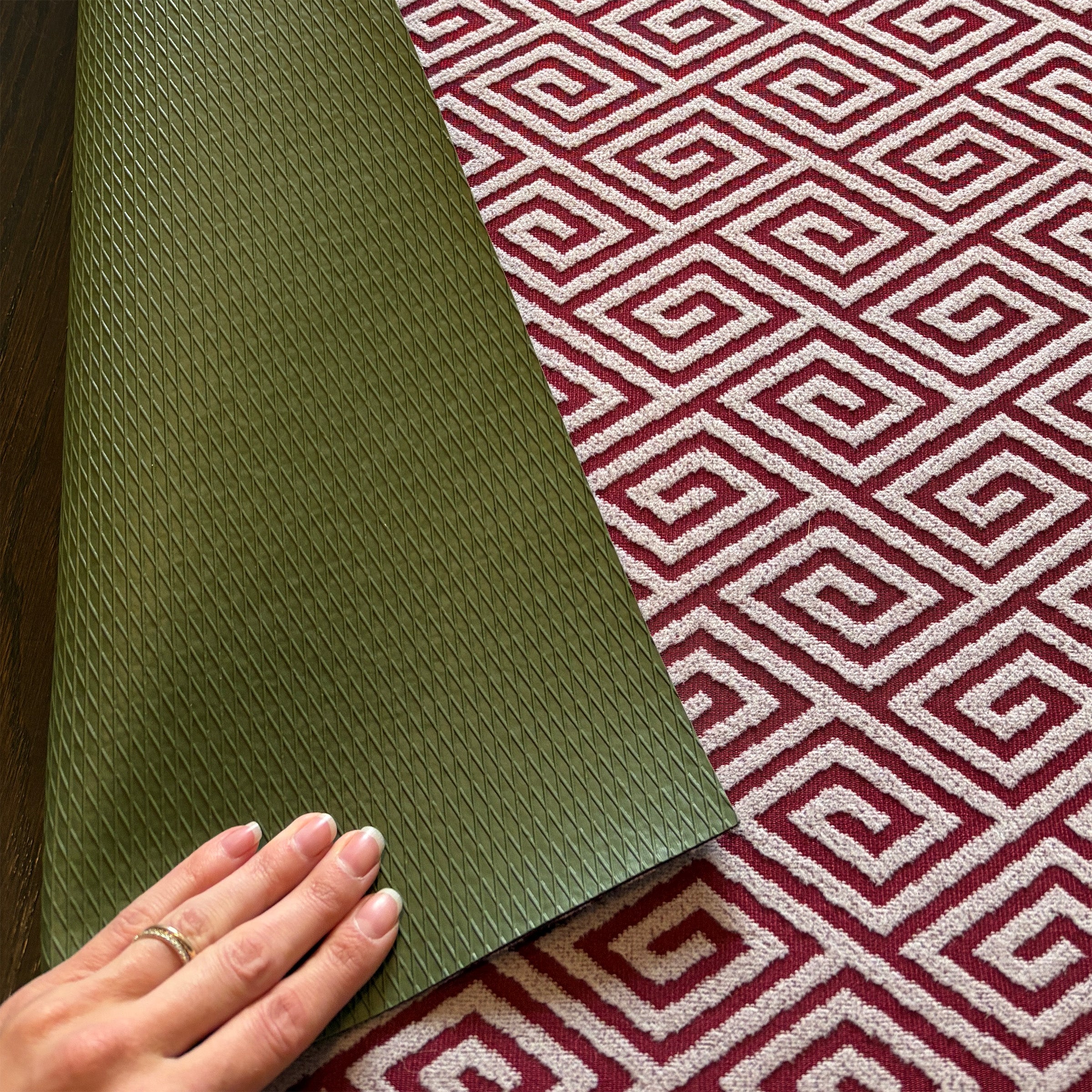 The Insider - Maze II (Red) / Doormat