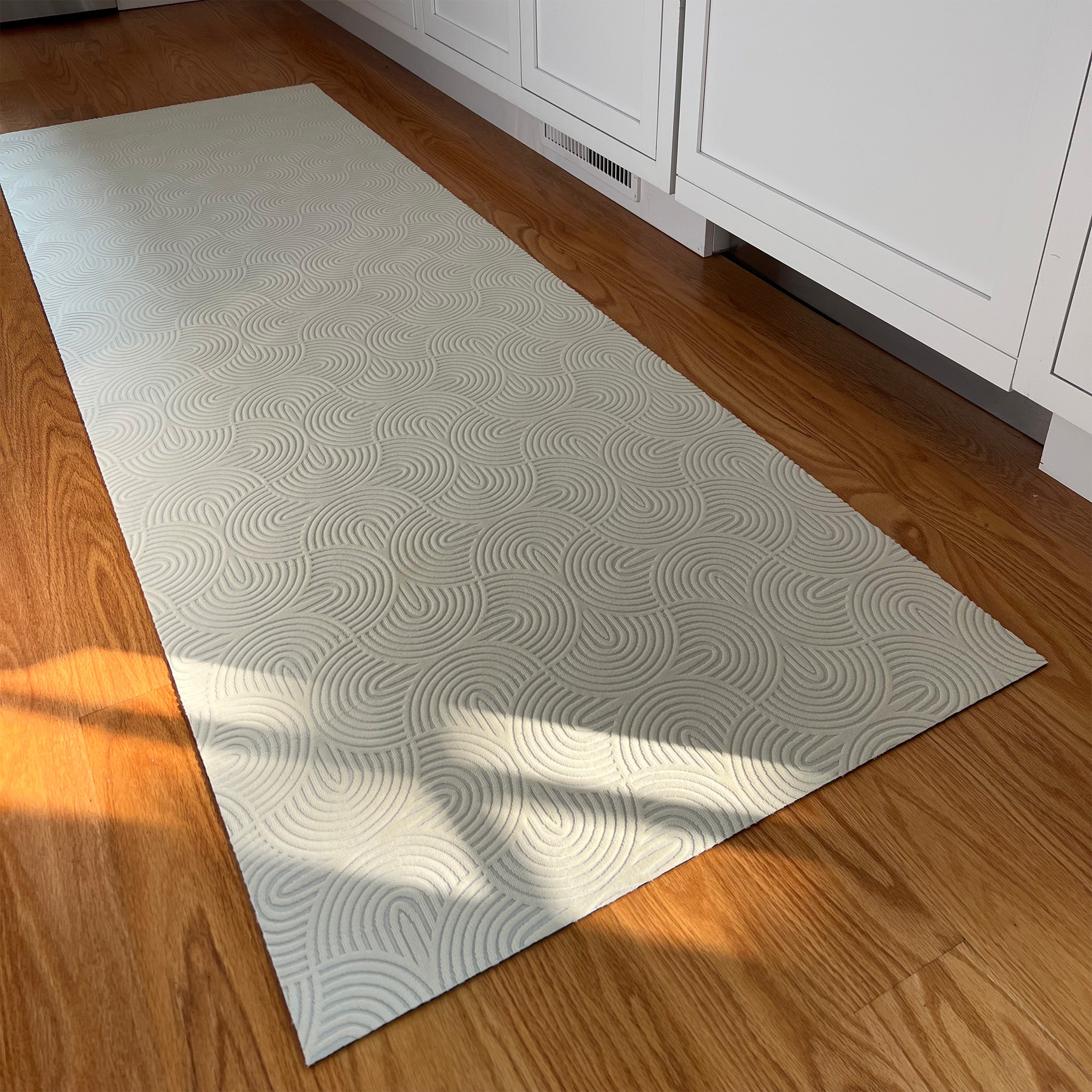 The Insider - Dreamweaver (Cloud) / Runner – Porte + Hall